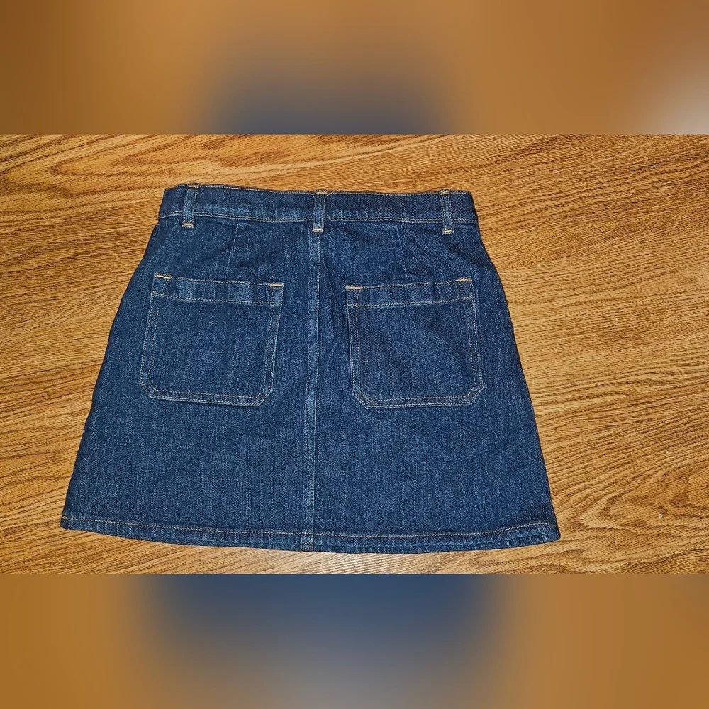 Girl's JCREW Denim Skirt Size 10 - Picture 3 of 3